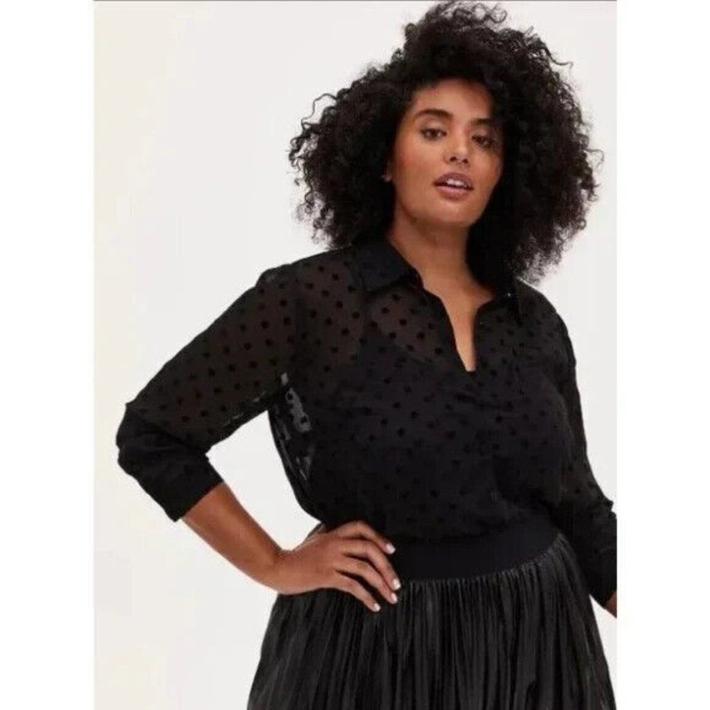 Torrid Women's Size 2X Black Sheer Flocked Polka Dot Button Up Blouse